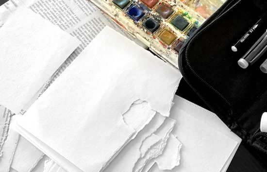 Performance dessinée/collée… et exposée de Bernard Olivié